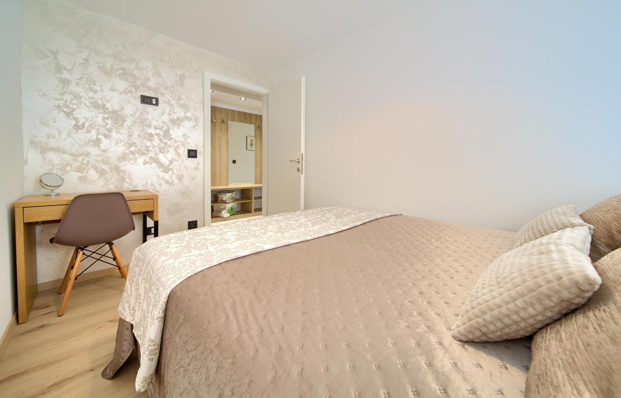 Apartments Sinisa - Krk Town Kamer foto